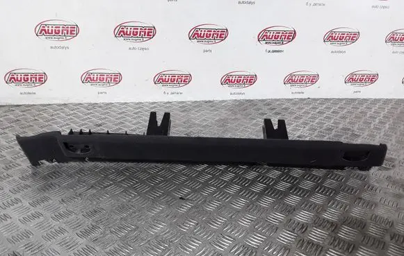 Trunk/boot floor carpet liner