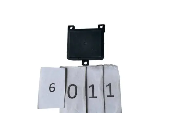 Volkswagen PASSAT B9 Distronic sensor radar 1N3907550B 0203306140 1N3907819