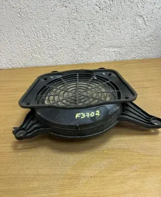Audi A8 S8 D4 4H Subwoofer speaker 4H0035412A F3702
