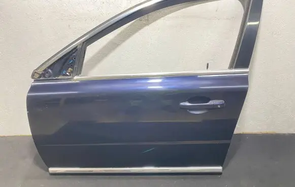 Volvo S80 Front door