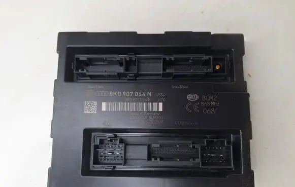 Audi A4 S4 B8 8K Comfort/convenience module 8K0907064N 0111832428