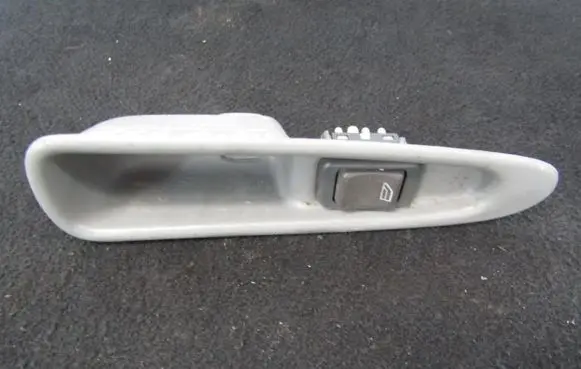 Volvo S40, V40 Electric window control switch 03458028