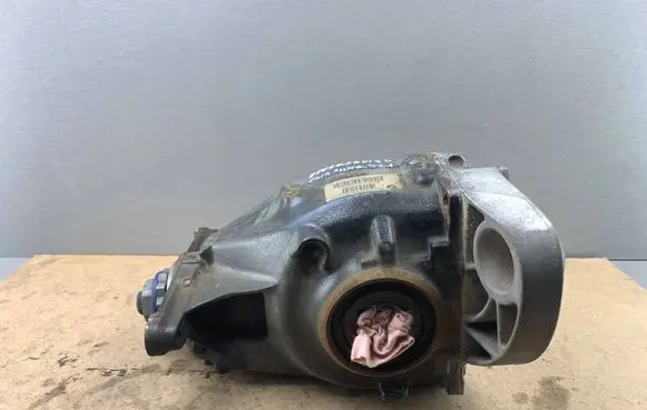 BMW X3 F25 Rear differential 7592006 33107592006 33107592005