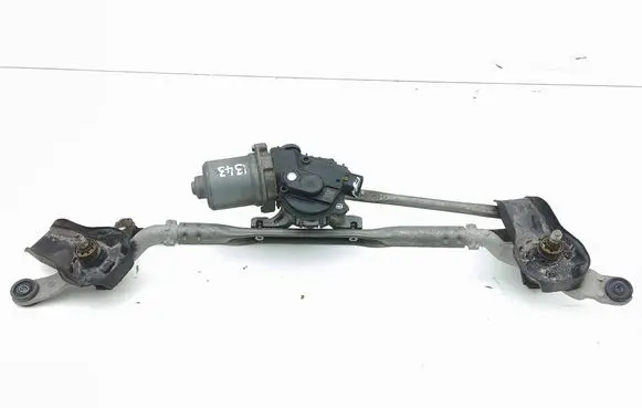 Front wiper linkage and motor