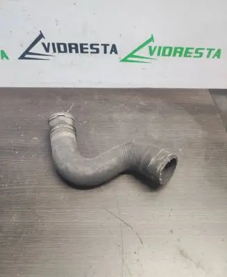 Audi A4 S4 B8 8K Engine coolant pipe/hose 8K0121101P