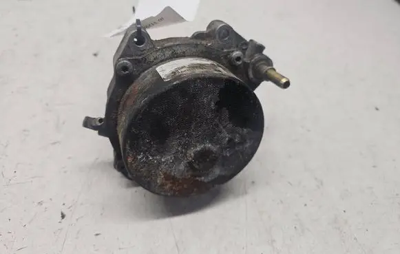 Opel Astra H Vacuum pump 1234