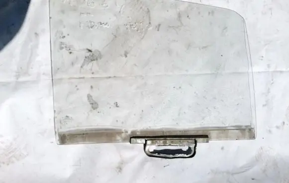 Ford Fiesta Rear side window