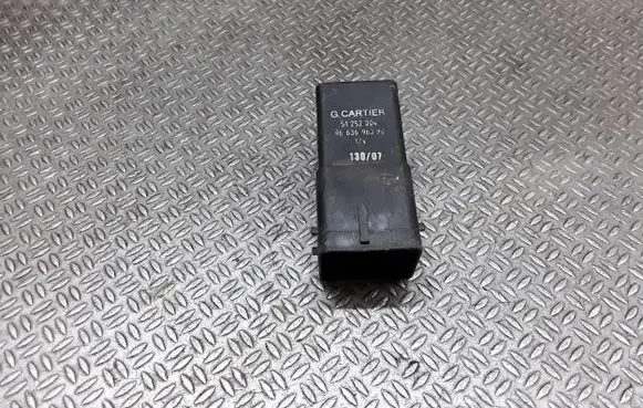Glow plug pre-heat relay