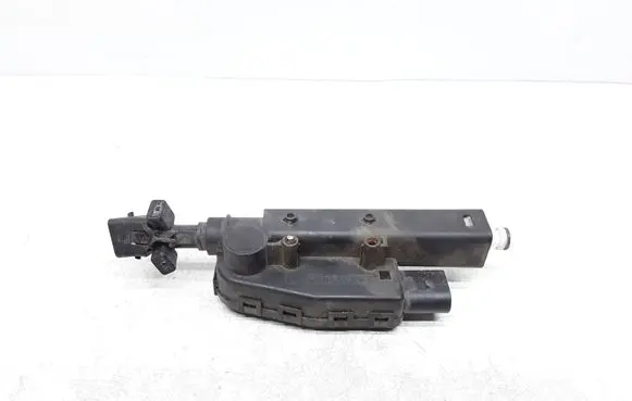 Volvo V70 Headlight washer spray nozzle 30655066