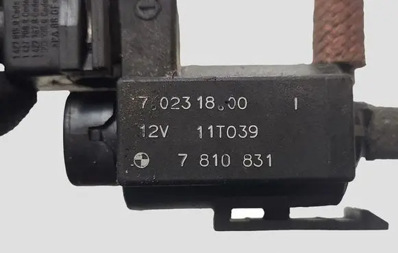 BMW 3 E90 E91 Turbo solenoid valve 70231800 11T039 7810831