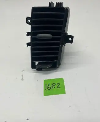 Mercedes-Benz Sprinter W906 Dashboard side air vent grill/cover trim A9068300154 16672RE