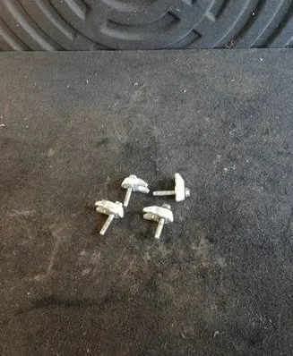 Chevrolet Captiva Fuel Injector clamp holder 