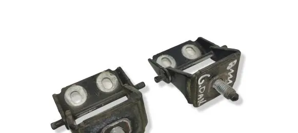 Ford Fiesta Tailgate/trunk/boot hinge EGFGB