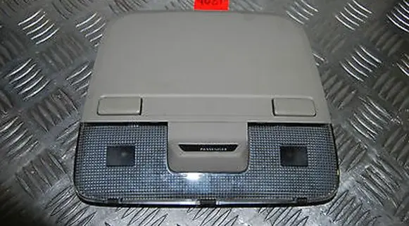 Subaru Legacy Front seat light