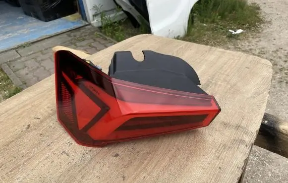 Seat Leon (1M) Rear/tail lights 10E945095A