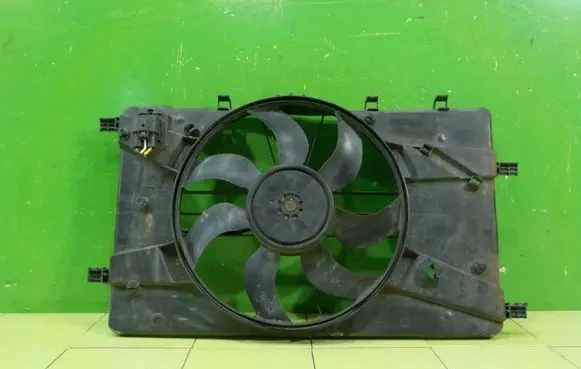 Opel Zafira C Fan set 13311072