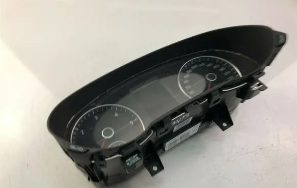 Volkswagen Sharan Speedometer (instrument cluster) 7N0920870N K 3413