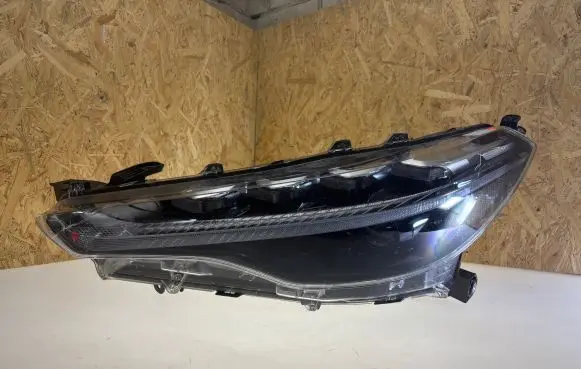 Toyota Corolla Cross Headlight/headlamp K1K87K6
