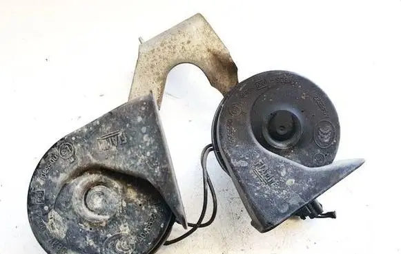 Opel Insignia A Horn signal e30055306