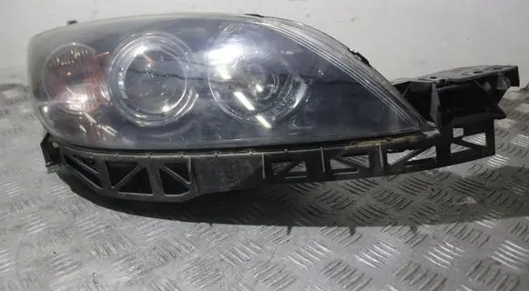 Mazda 3 I Headlight/headlamp