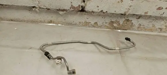 Maserati Grecale Turbo turbocharger oiling pipe/hose 670178299