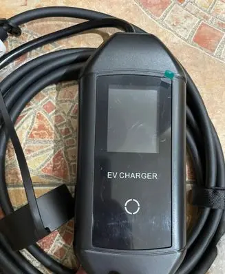 BMW i3 Battery charger (optional) TYPE2