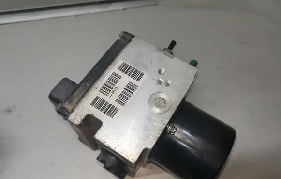 Peugeot 407 ABS Pump 9651857880