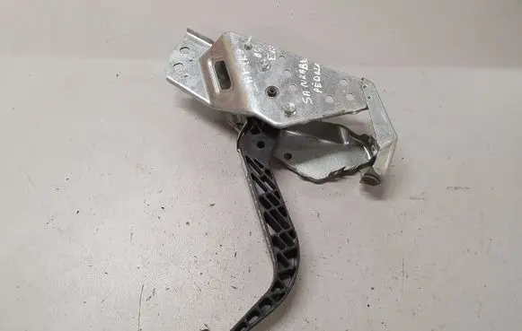 Clutch pedal