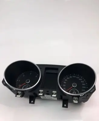 Volkswagen Golf VI Speedometer (instrument cluster) 5K0920871A