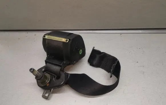 Ford Escort Front seatbelt 94ABB611B68AB