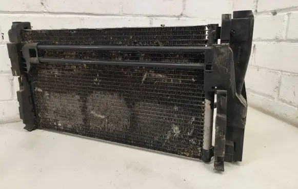 BMW 3 E46 Coolant radiator 155985548