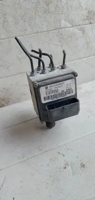 Volkswagen PASSAT B6 ABS Pump