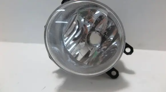 Toyota Auris 150 Front fog light 8122002110 90008497 20092012