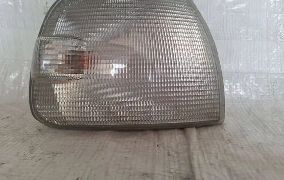Volkswagen Transporter - Caravelle T4 Front indicator light 7D0953042F