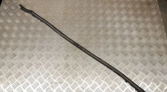 Lexus ES 300h (7th Gen) Engine compartment rubber 5254233010