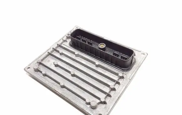 Ford Focus Engine control unit/module 4M5112A650HF S118934101F SIM28