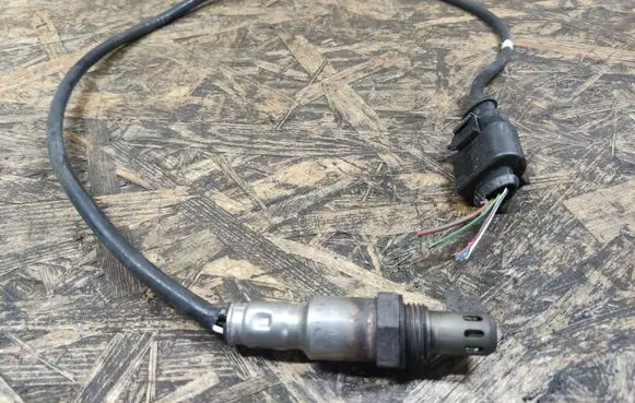 Seat Ibiza IV (6J,6P) Lambda probe sensor 04C906262Q