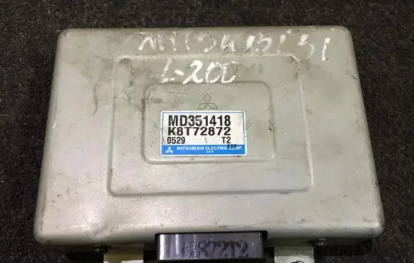 Mitsubishi L200 Fuel injection control unit/module md351418 k8t72872
