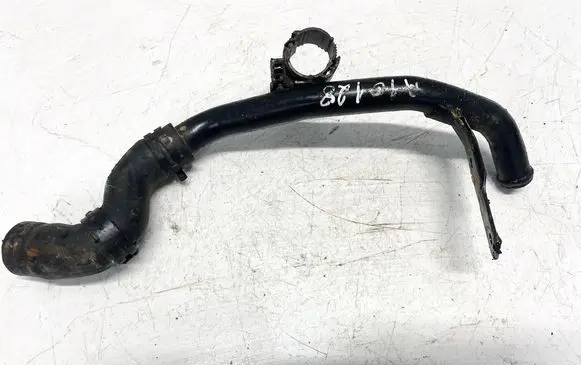 Audi Q3 8U Engine coolant pipe/hose 03l122157k