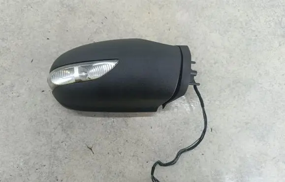 Mercedes-Benz A W169 Front door electric wing mirror A3140418