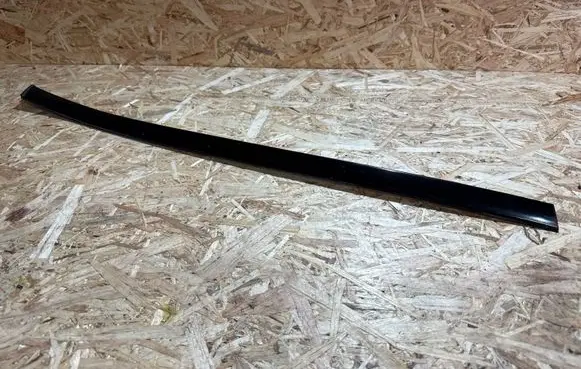 Volvo S60 Rear glass trim 39971360