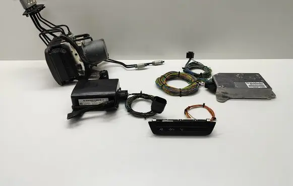 BMW 5 F10 F11 Distronic sensor radar 6799136 6799713 9220047