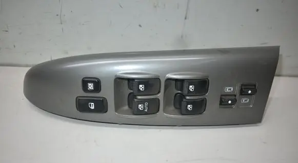 KIA Carnival Electric window control switch 935704D3200T