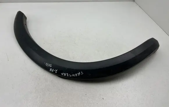 Opel Frontera B Front arch trim 