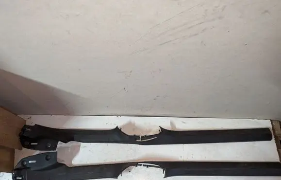 Volkswagen PASSAT B6 sill trim set (inner) 