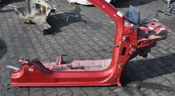 Opel Mokka B Side car body part 