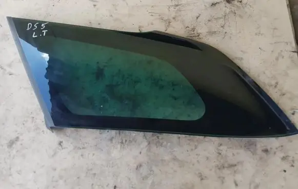 Citroen DS5 Rear side window 2012R