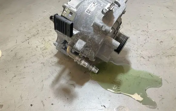 BMW X1 F48 F49 Generator/alternator 7649390 2120000086 22527010