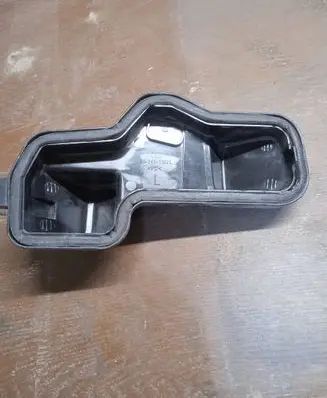 Audi A6 S6 C5 4B Headlight/headlamp dust cover 301411102