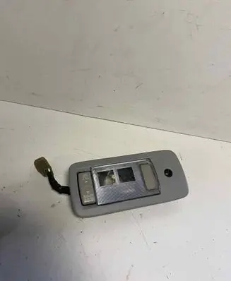 Toyota Avensis T220 Front seat light 8126005050
